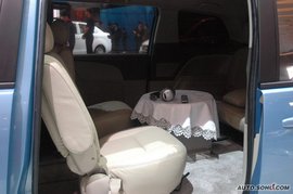 帝豪EV825