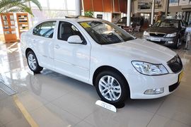 2014款斯柯达明锐1.6L手动逸俊版