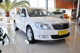 2014款斯柯达明锐1.6L手动逸俊版