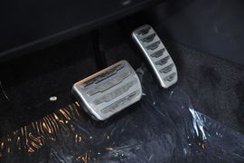 2013款路虎极光2.0T