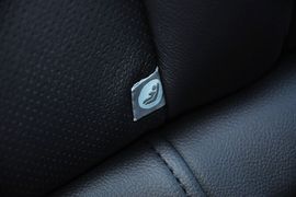 2013款路虎极光2.0T