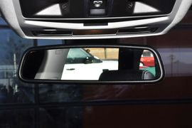 2013款路虎极光2.0T