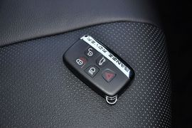 2013款路虎极光2.0T