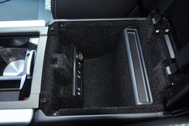 2013款路虎极光2.0T