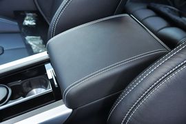 2013款路虎极光2.0T