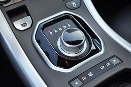 2013款路虎极光2.0T