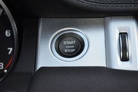 2013款路虎极光2.0T
