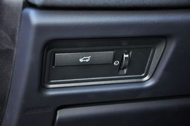 2013款路虎极光2.0T