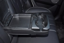 2013款路虎揽胜极光2.0T
