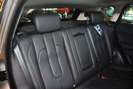 2013款路虎揽胜极光2.0T