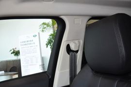 2013款路虎揽胜极光2.0T