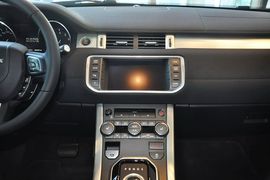 2013款路虎揽胜极光2.0T