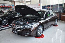 2014款本田雅阁2.0EX豪华版