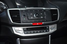 2014款本田雅阁2.0EX豪华版
