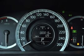 2014款本田雅阁2.0EX豪华版