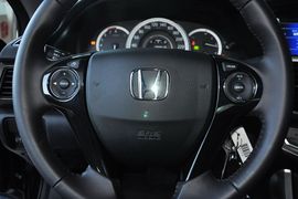 2014款本田雅阁2.0EX豪华版