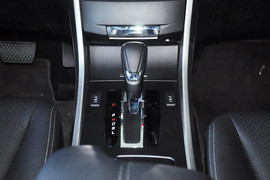 2014款本田雅阁2.0EX豪华版