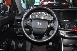 2014款本田雅阁2.0EX豪华版
