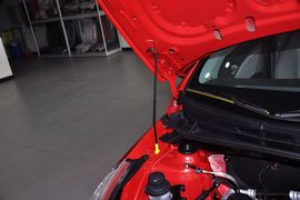 2010款现代瑞纳三厢1.4GL手动标准型