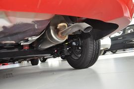 2010款现代瑞纳三厢1.4GL手动标准型