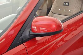 2010款现代瑞纳三厢1.4GL手动标准型