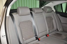 2013款大众迈腾2.0TSI