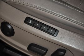 2013款大众迈腾2.0TSI