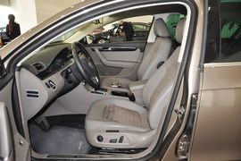 2013款大众迈腾2.0TSI