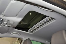 2013款大众迈腾2.0TSI