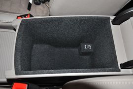 2013款大众迈腾2.0TSI