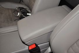 2013款大众迈腾2.0TSI