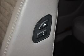 2013款大众迈腾2.0TSI