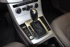 2013款大众迈腾2.0TSI