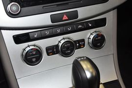 2013款大众迈腾2.0TSI