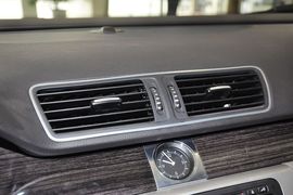 2013款大众迈腾2.0TSI