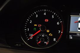 2013款大众迈腾2.0TSI