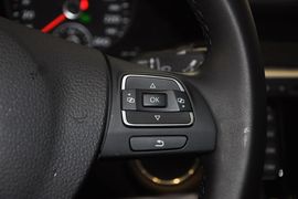 2013款大众迈腾2.0TSI
