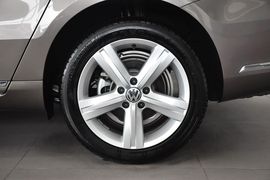 2013款大众迈腾2.0TSI