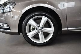 2013款大众迈腾2.0TSI