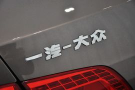 2013款大众迈腾2.0TSI