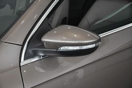 2013款大众迈腾2.0TSI