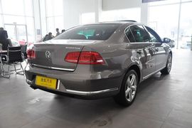 2013款大众迈腾2.0TSI
