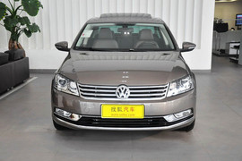 2013款大众迈腾2.0TSI