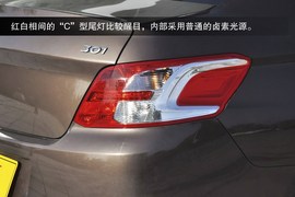 2013款东风标致301到店图解