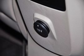 2013款福特翼虎2.0GTDi
