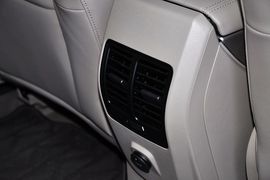 2013款福特翼虎2.0GTDi