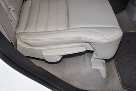2013款福特翼虎2.0GTDi