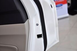 2013款福特翼虎2.0GTDi