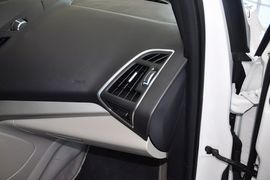 2013款福特翼虎2.0GTDi