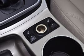 2013款福特翼虎2.0GTDi